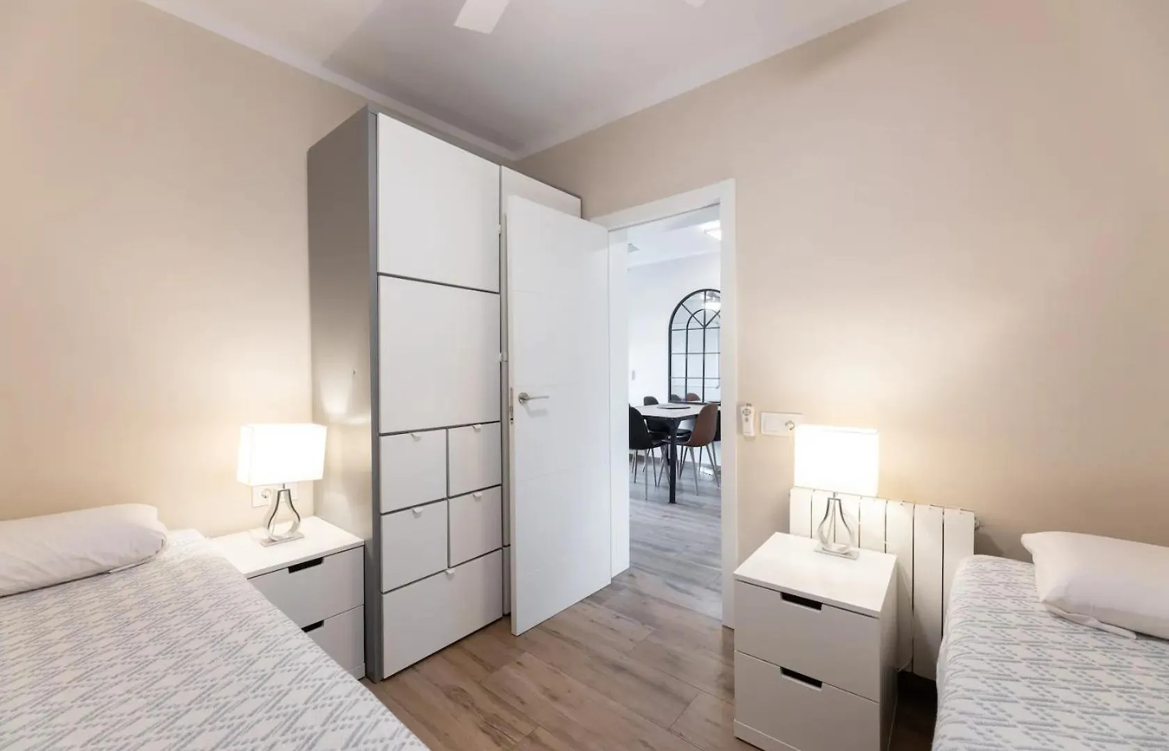 Besos Apartment Barcelona Sant Adria de Besos 0*,  Španělsko